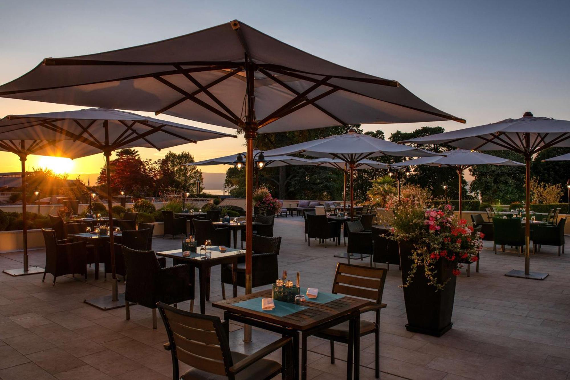 Hotel Hilton Evian Les Bains Zewnętrze zdjęcie